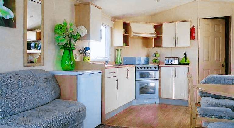 Cosy caravans Sandhills 175 butlins Skegness resort — photo 3