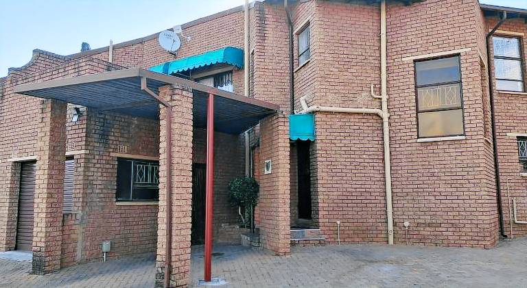 145 m&sup2; Ferienwohnung