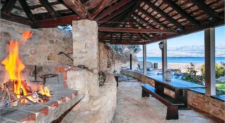 Nice vacation home with pool | Dogs allowed — photo 3