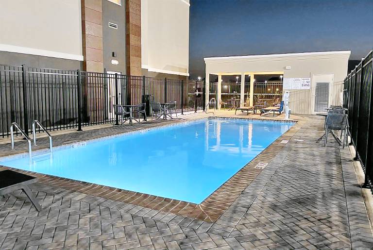 Hawthorn Extended Stay by Wyndham Sulphur (Lake Charles) — photo 5