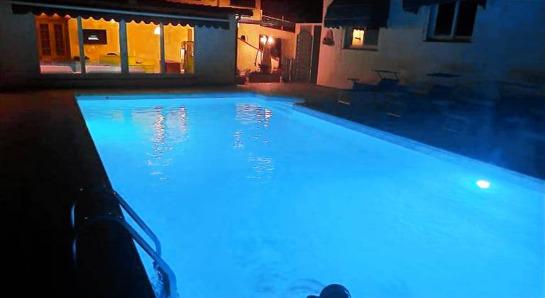 Holiday apartment with garden, pool & patio | Good for workation — photo 5
