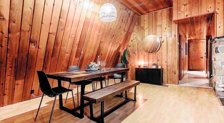 Vacation home with hot tub | Suitable for remote work | Pets allowed — photo 3