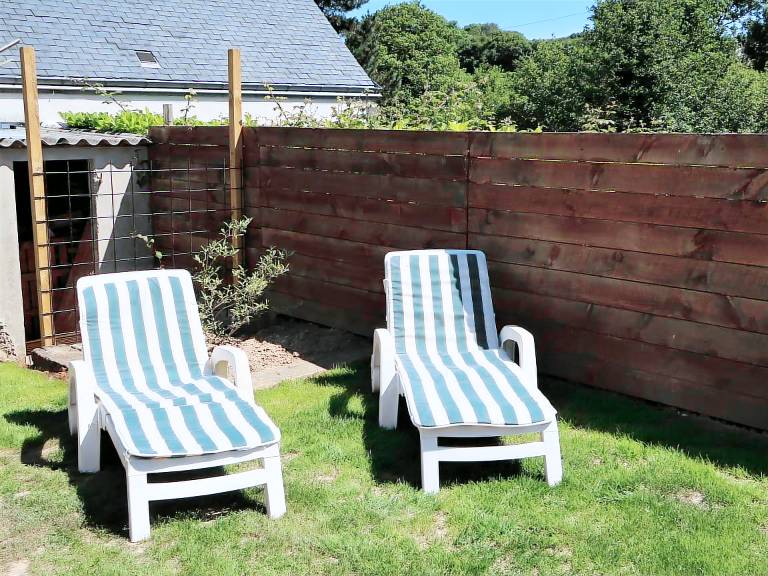 Rental apartment with terrace, garden & BBQ — photo 5