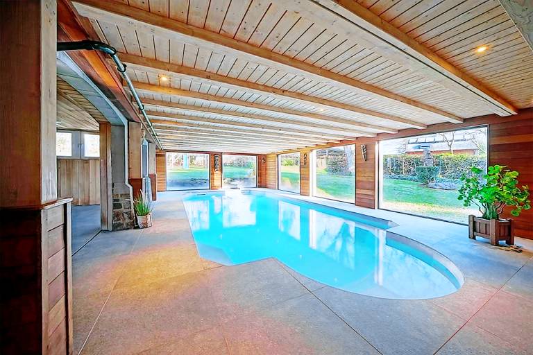 House with terrace, pool & yard | Nature view — photo 2