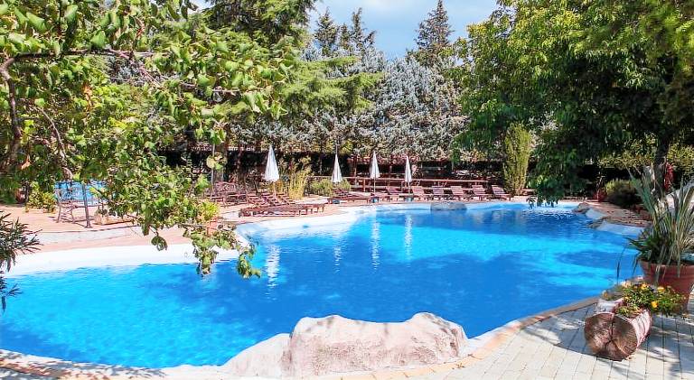 Farm with pool, sauna & hot tub — photo 3