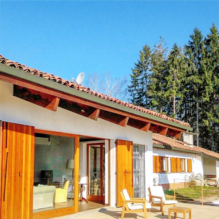 Child-friendly lovely house with garden, private pool & grill | Pets allowed — photo 3
