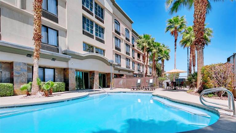 Best Western Plus Las Vegas South Henderson — photo 2