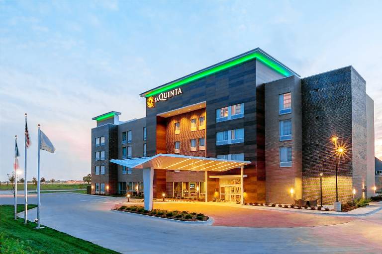 La Quinta by Wyndham Altoona Des Moines in Altoona, IA