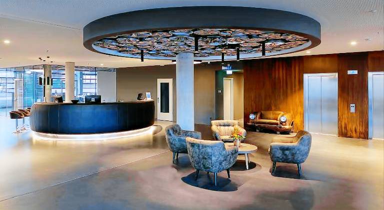 V8 Hotel Motorworld Region Stuttgart — photo 2