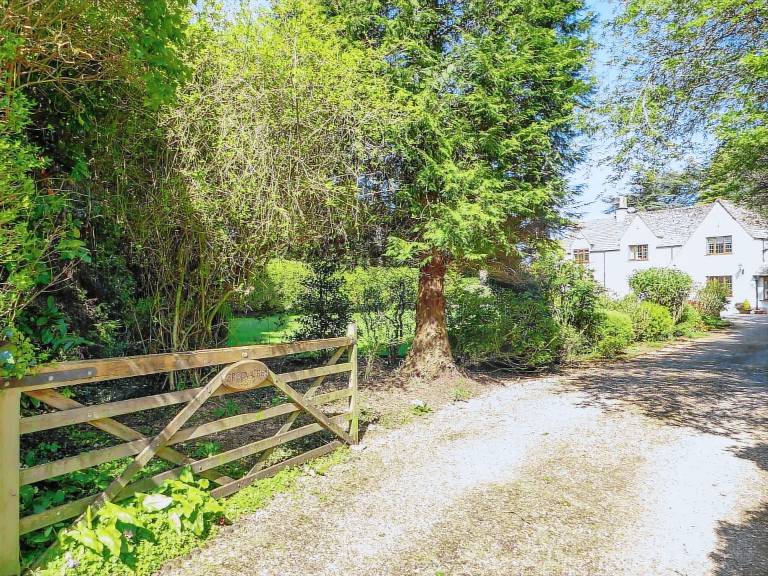 Cottage  Nailsworth