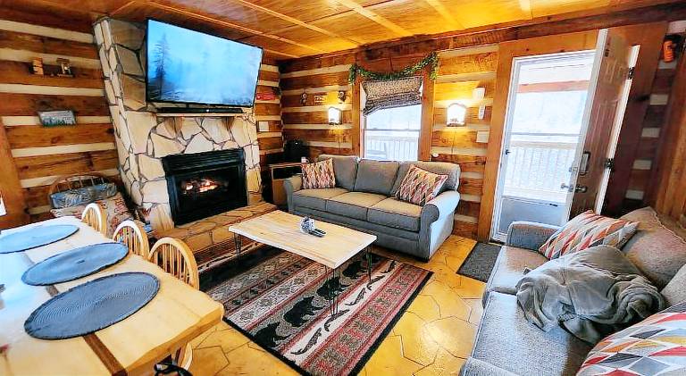 Charming villa with jacuzzi | Pets are welcome — photo 2