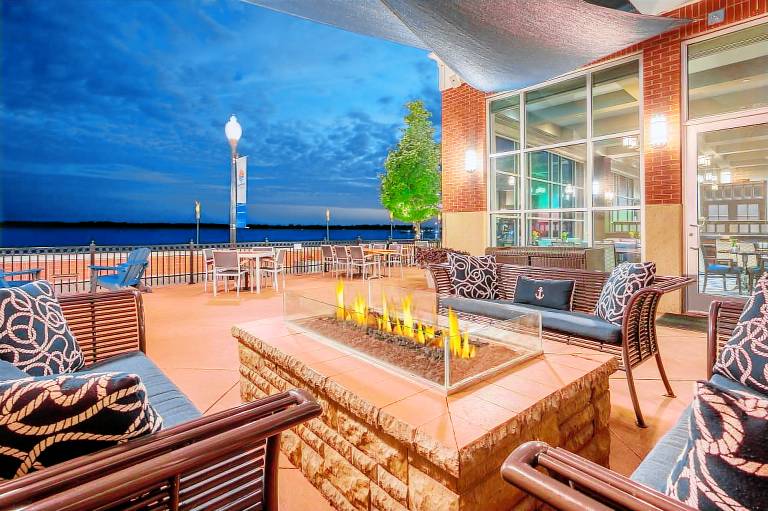Sheraton Erie Bayfront Hotel — photo 4