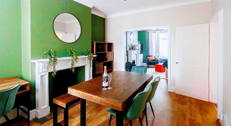Holiday apartment with 3 rooms for 6 persons — photo 2