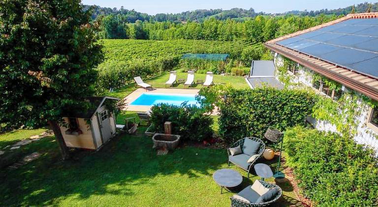 Farm with yard & pool — photo 5