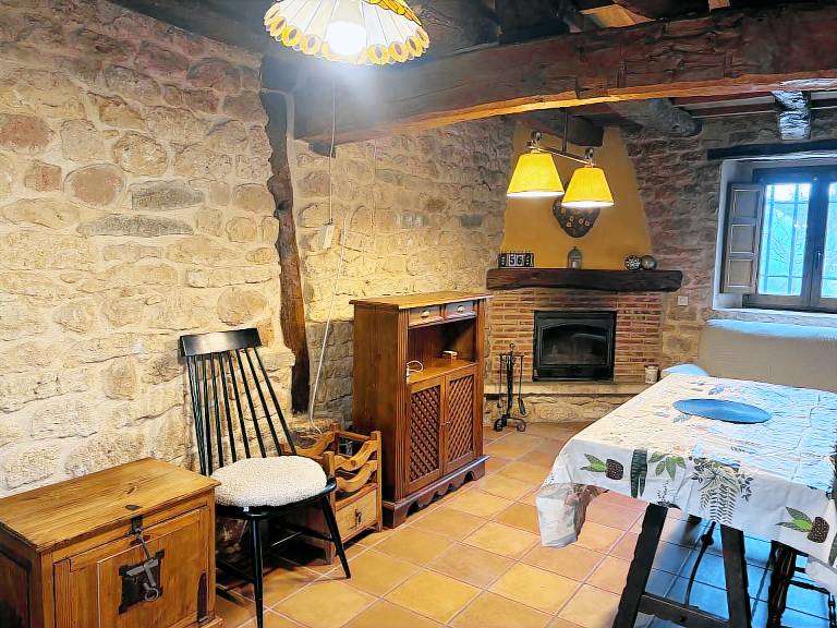 House  Sedano