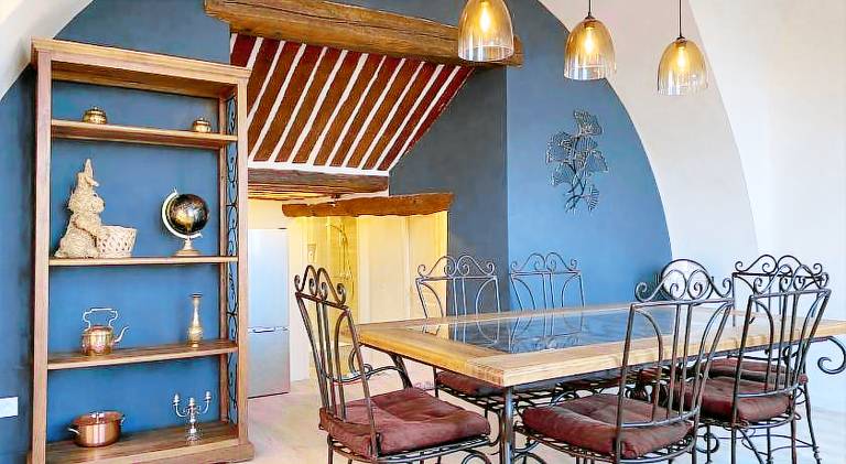 Apartment with 2 rooms for 8 persons in Mouans-Sartoux