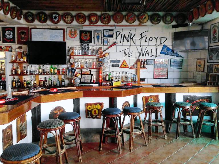 Harleys Pub and Hotel — photo 2