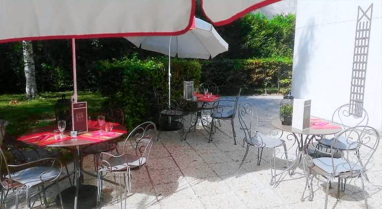 Hotel Mermoz Paris Le Bourget — photo 5