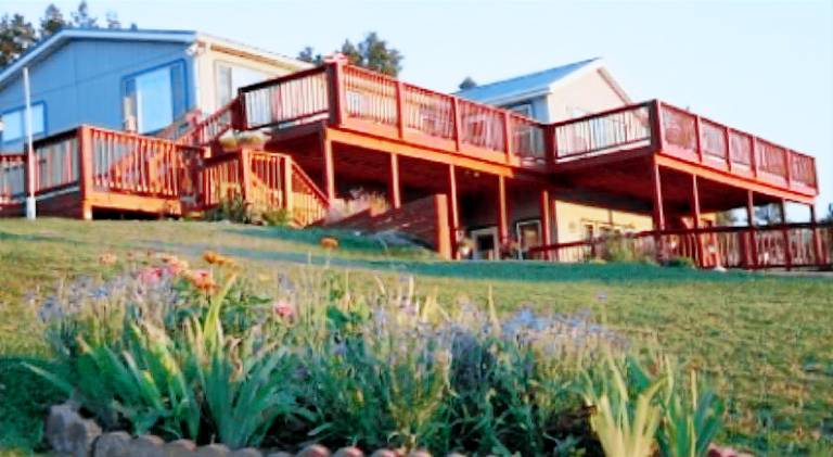 Sawin Logs Inn