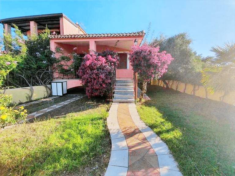 Maison de vacances  Arbatax