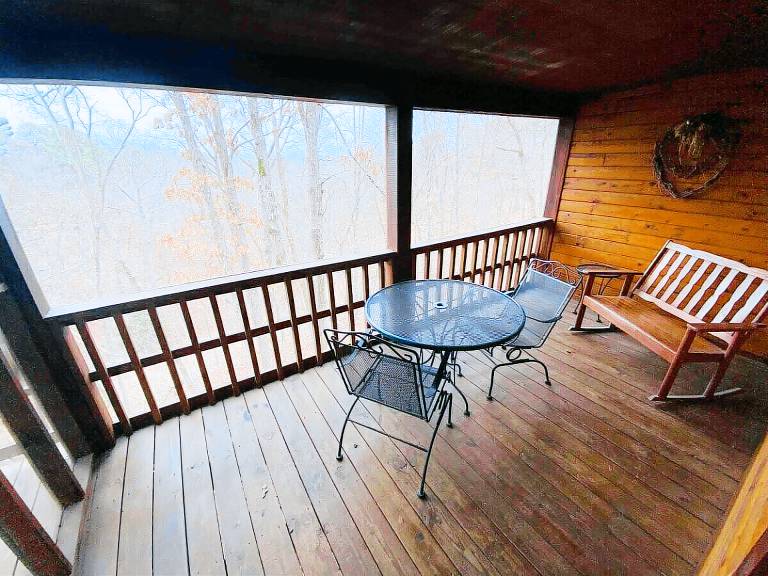 Cabin Eureka Springs