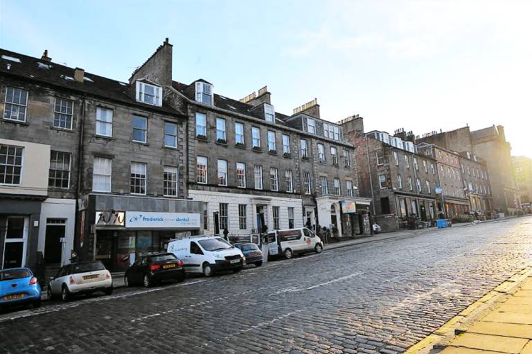 Bed and breakfast  Edinburgh