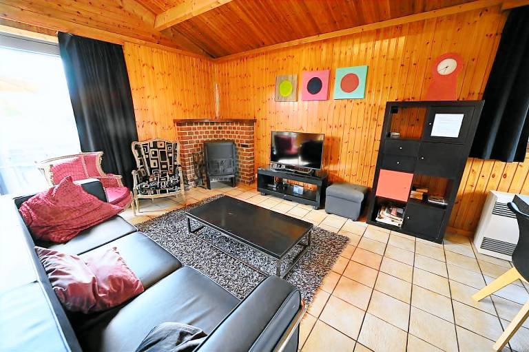 Charming house with sauna, barbecue & patio | Pets allowed — photo 4