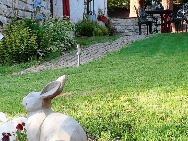 Cottage with garden & BBQ — photo 2