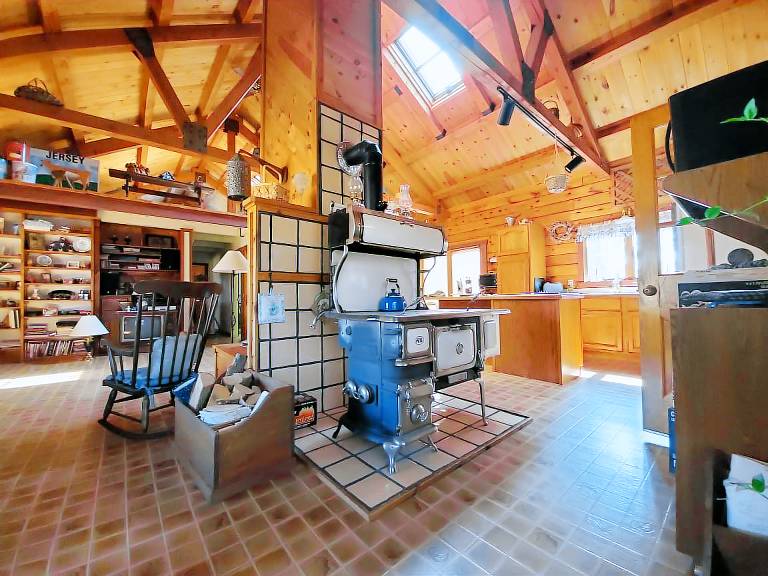Lodge Warren