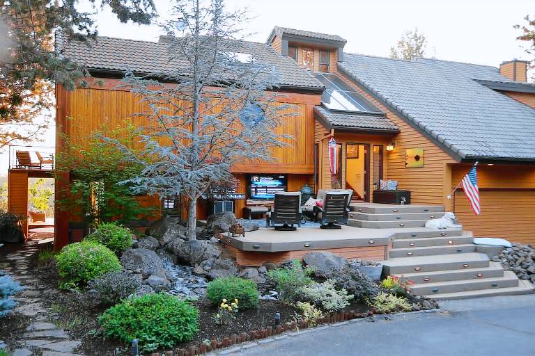 House  Bend