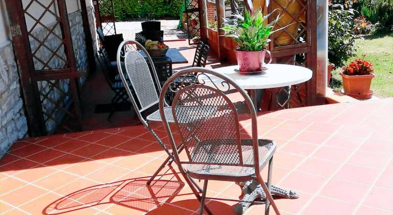 Apartment with pool, barbecue & garden in Castiglione del Lago