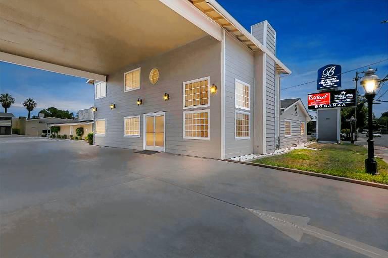 Red Roof Inn Yuba City Bonanza - Marysville — photo 4