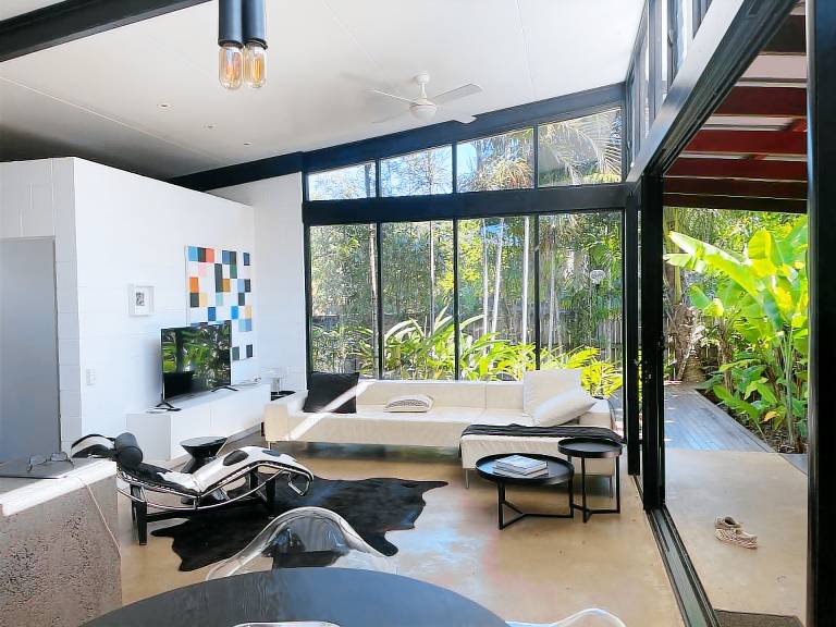House Mission Beach