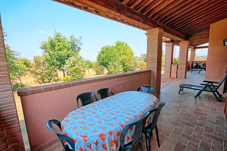 Villa with garden & terrace — photo 4
