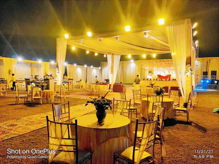 Click Resort Corbett Tiger den — photo 3
