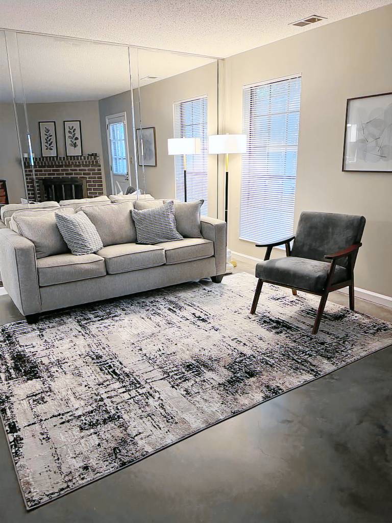 Condo Hoover