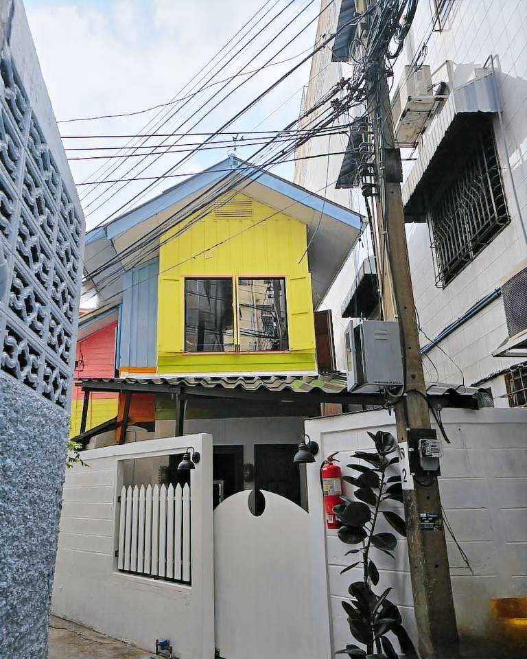 House | Next to Grand Palace | City view | Pets allowed