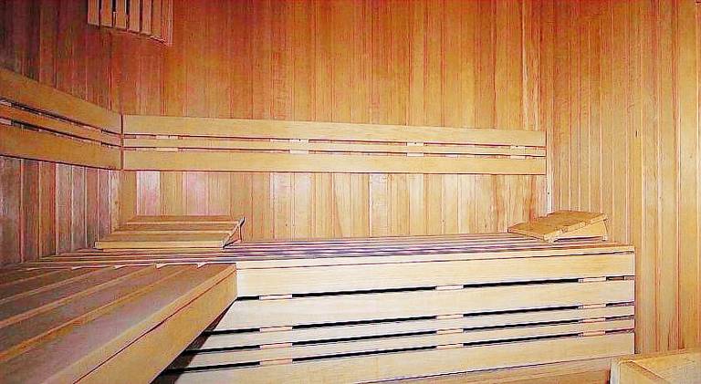 Ferienwohnung Bure Blick mit Pool & Sauna direkt im Skigebiet Winterberg, Ski, Bike, Golf — photo 2