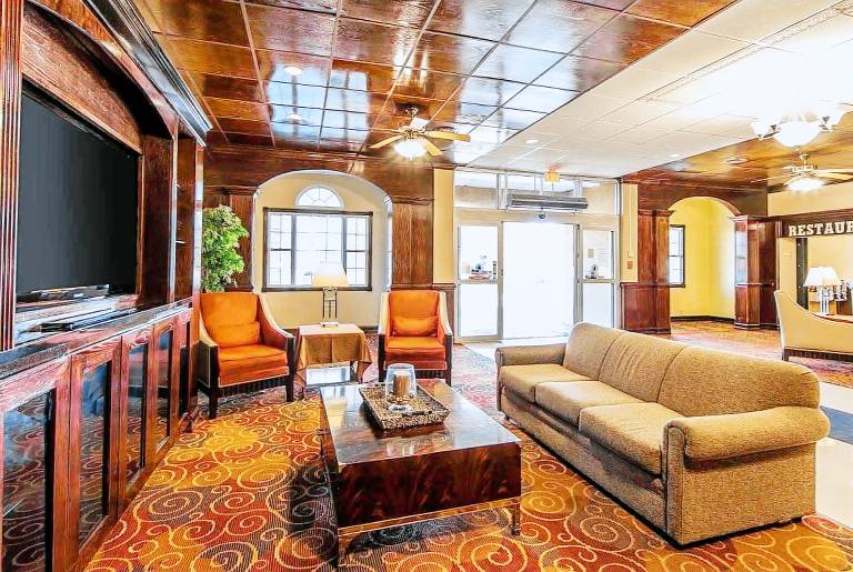 Wingate by Wyndham Marietta Conference Center — photo 4