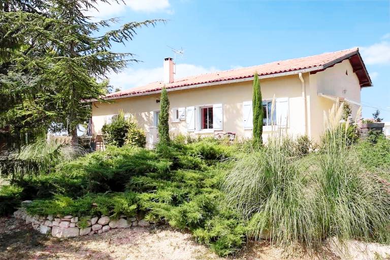 Fully equipped gite with barbeque, yard & terrace | Pet-friendly — photo 2