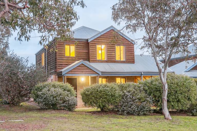House Dunsborough