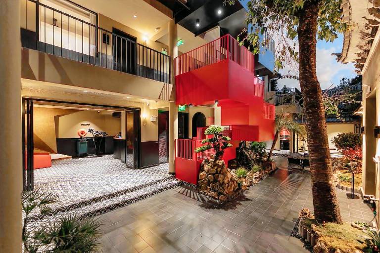 SIXI GOLDEN SUNRISE SOUND SLEEP HOTEL — photo 2