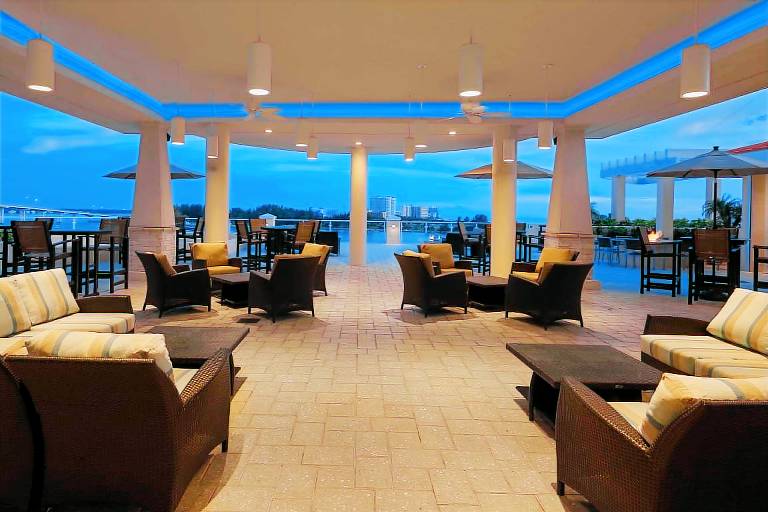 Hampton Inn & Suites Clearwater Beach — photo 4