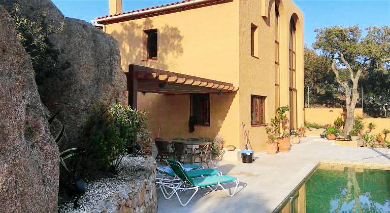 House with pool in Tossa de Mar