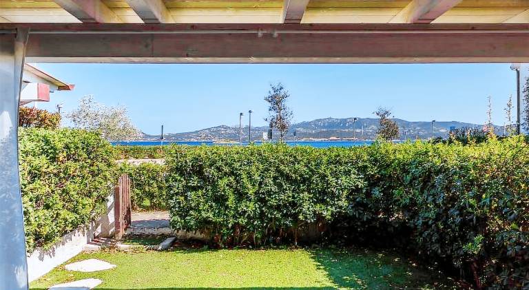 Lovely house with garden | Close to the beach | Dogs allowed in Arzachena