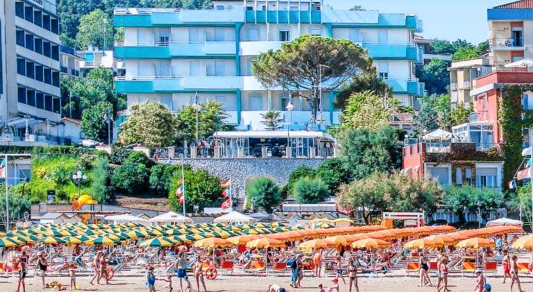 Hotel Losanna in Cattolica