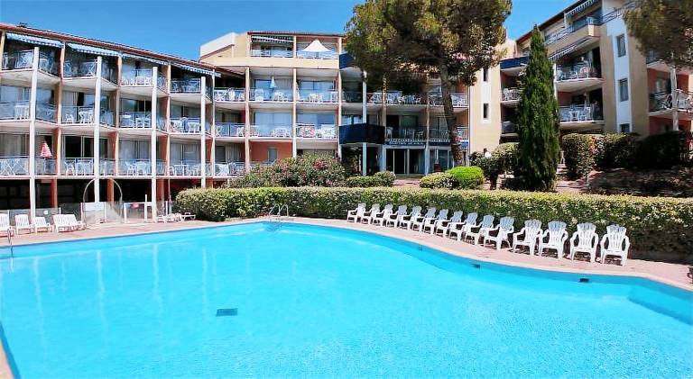 Charming rental apartment with yard & pool | Dogs allowed — photo 5