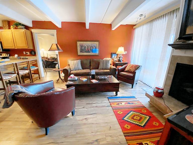 Condo Dillon