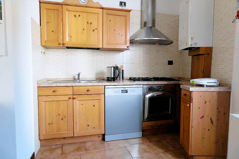 Family-oriented nice apartment | City view | Pets are welcome — photo 3