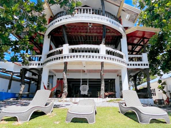 Feelgood beach Pension house in Cebu City